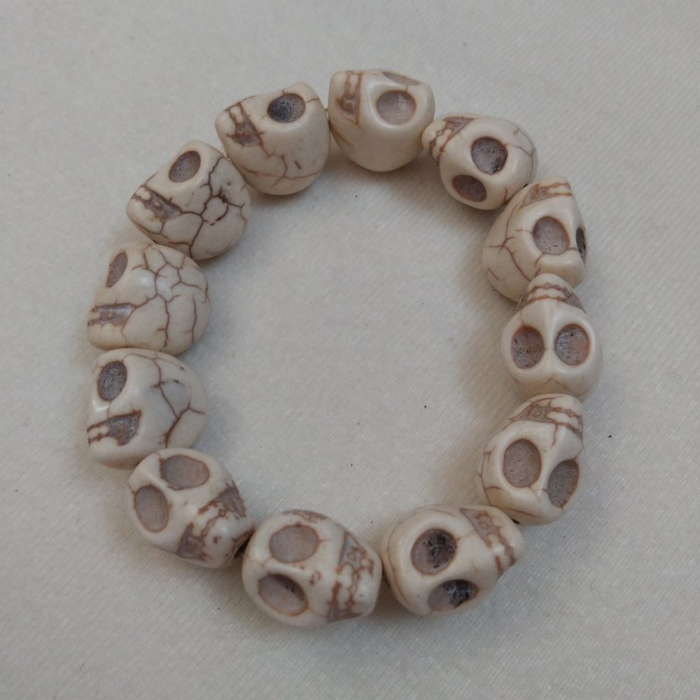 White Stone Skull Stretch Bracelet